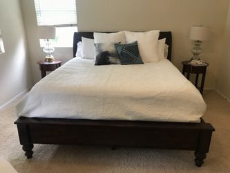 King Size Pottery Parn bedroom set