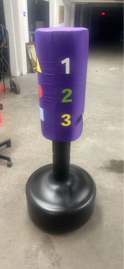 adjustable three step training boxing bag 54”h adjustable three step training boxing bag