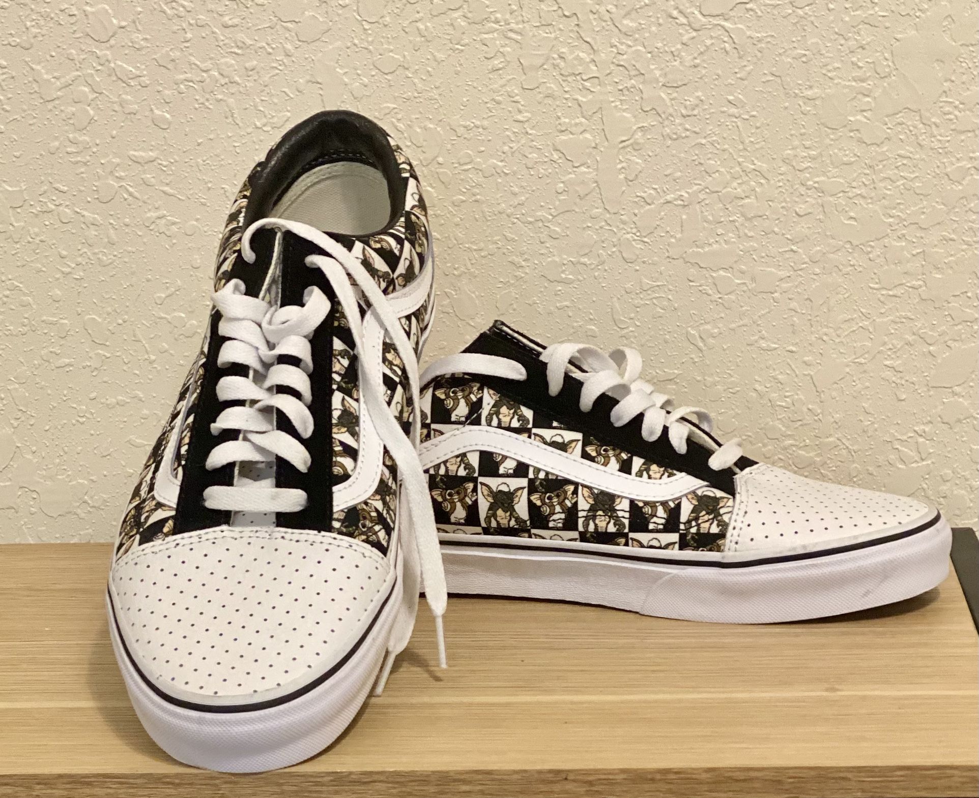 Vans Old Skool Custom Gizmo Gremlins Size 11 Men Rare Authentic Sneakers