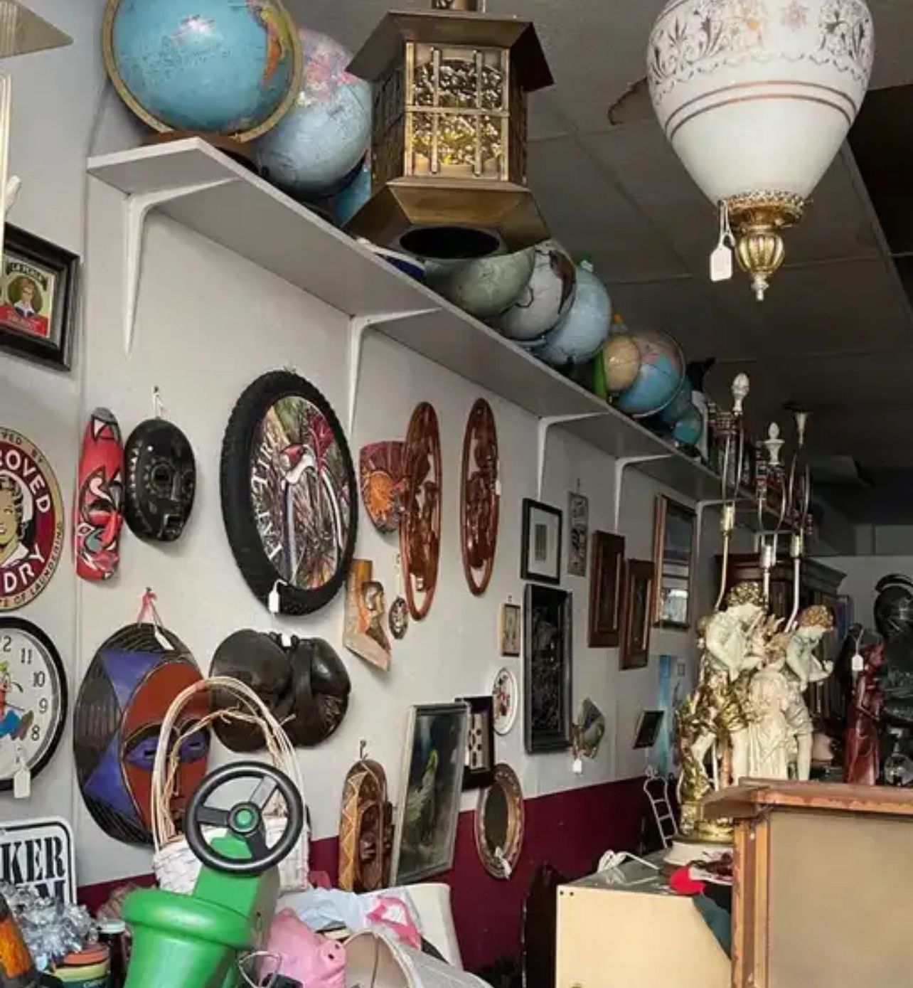Collectors Globes And Coca Cola Sign/items 