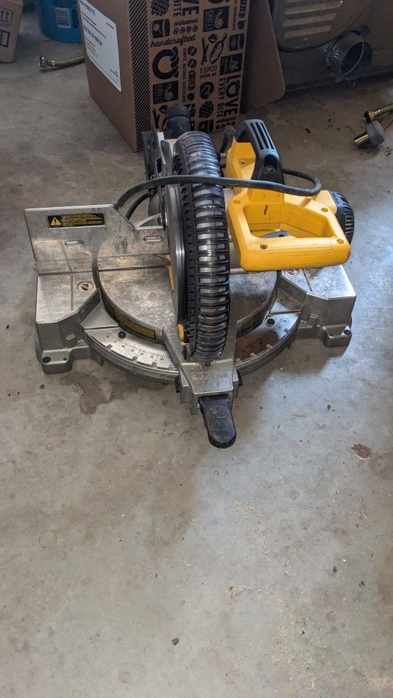 Dewalt Miter Saw