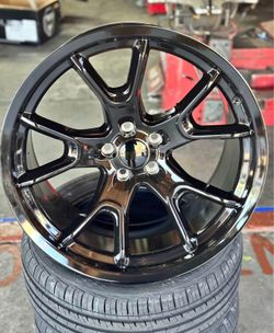 Srt wheels
