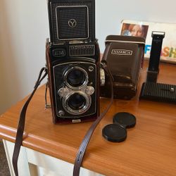 Vintage Camera Medium Format 