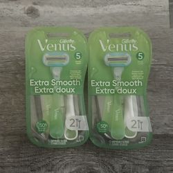 Gillette Venus Extra Smooth Disposable Razors $6 Each Pack 