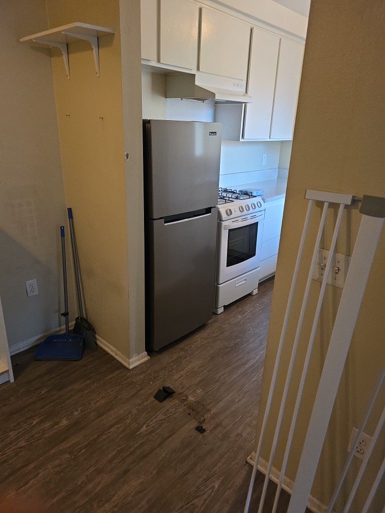 Magic Chef Fridge