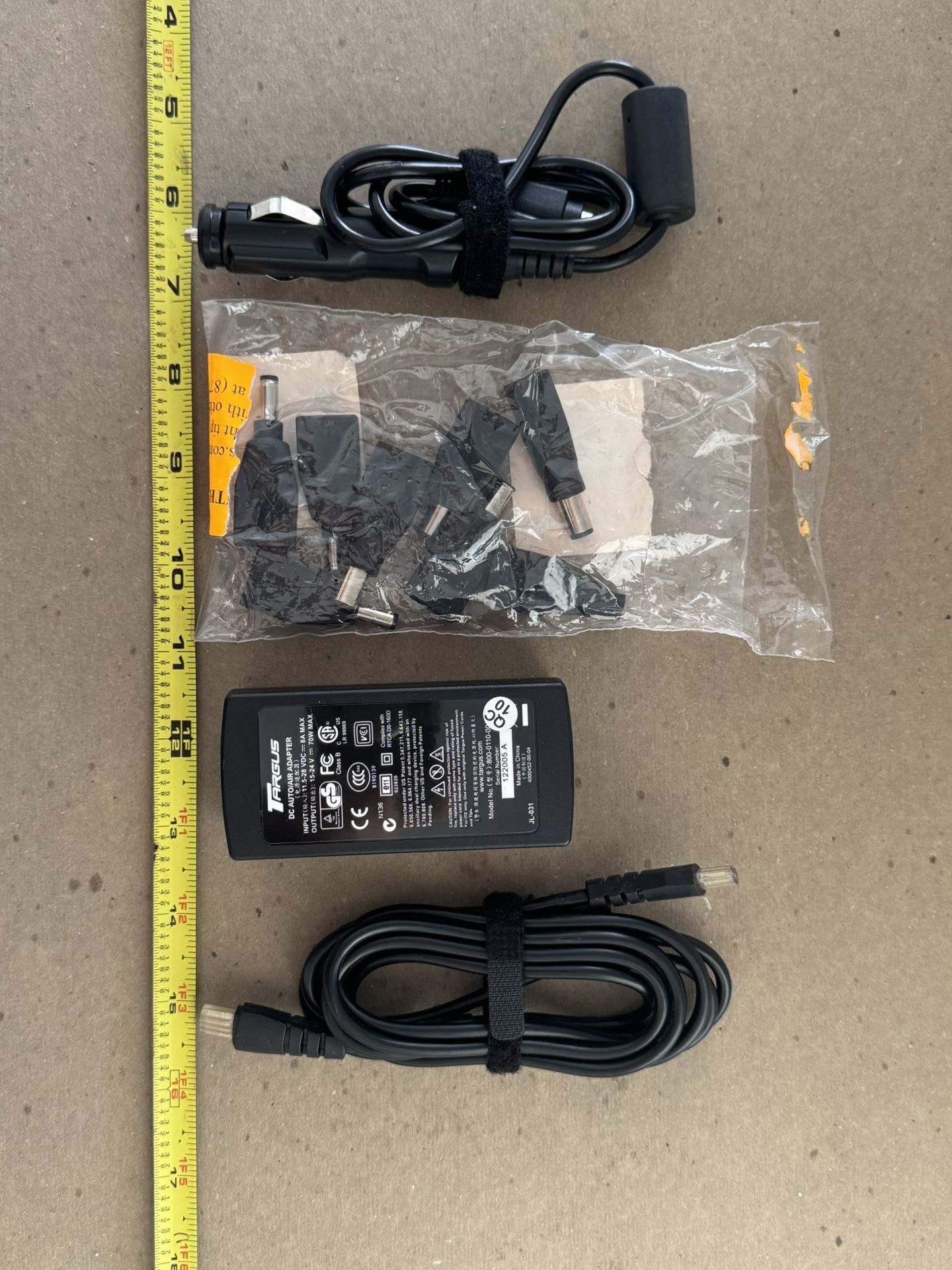 Targus AC Adapter Computer Laptop Charger Power Supply Output 15-24v DC 65w