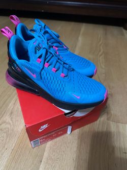 Nike Air Max 270 Size 6Y 7.5 Woman Used Once