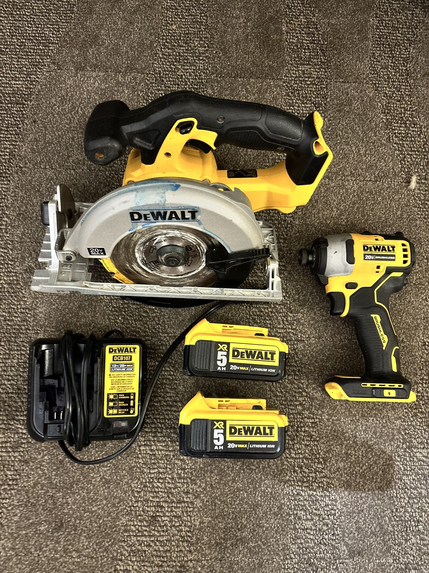 Dewalt Circular Saw & Impact Drill Combo