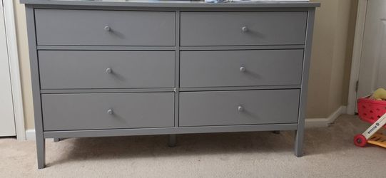 Chest And Drawer
