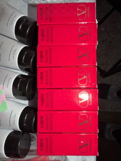 Valentino Liquid Highlight