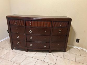 Dark Big Brown Dresser