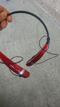 Bluetooth headphones