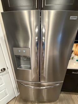 Frigidaire Gallery 36" Counter-Depth French Door Fridge, Stainless