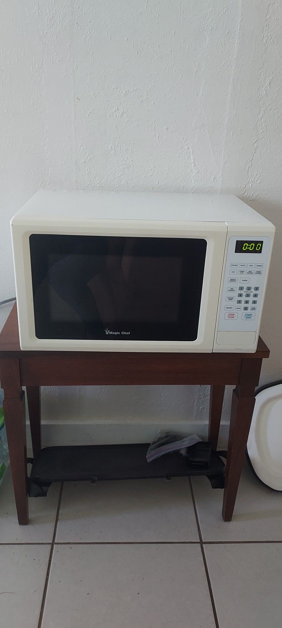 microwave Magic Chef