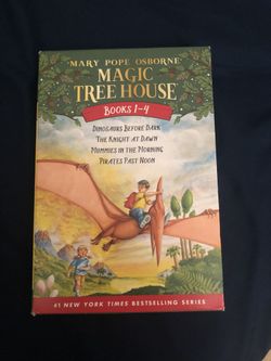 MAGIC TREEHOUSE BOOK SET