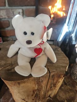 Ty Beanie Baby White Bear with Heart