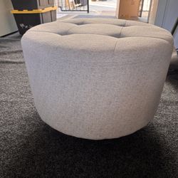 Swivel Ottoman/coffee Table 