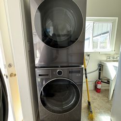 LG Washer An Dryer 