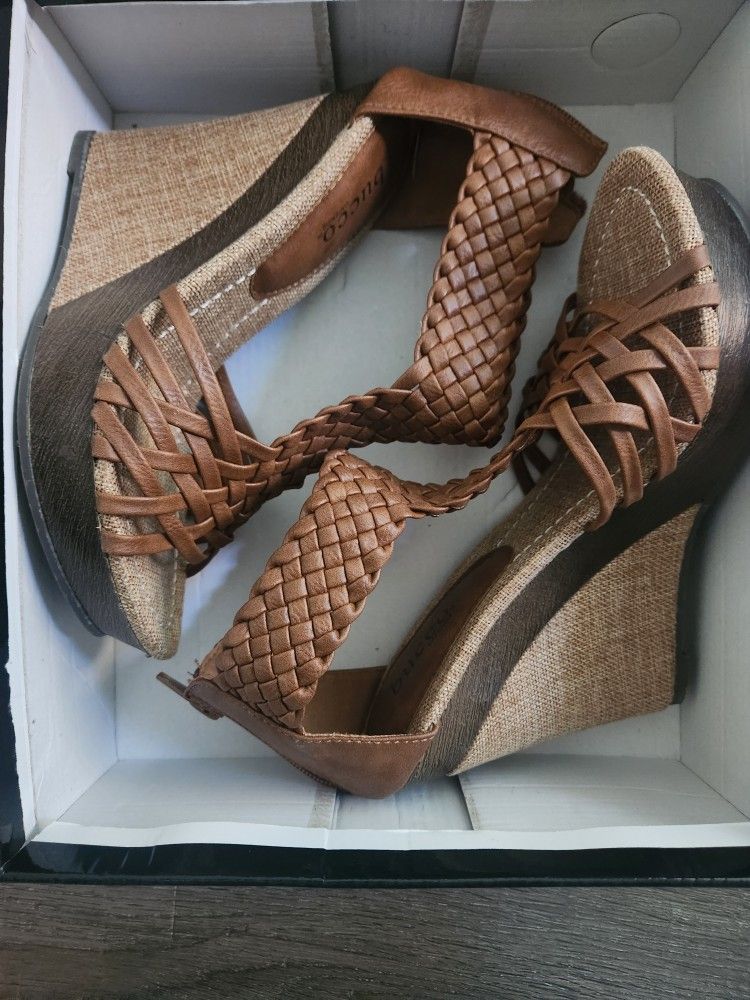 Wedges 6.5