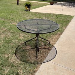 Patio table $80 obo