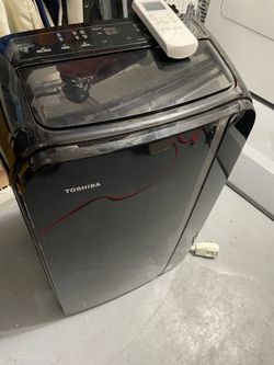 Toshiba Portable Air Conditioner / Heater / Dehumidifier