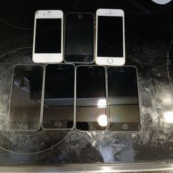 6 Iphones SE. One Ipod