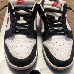 Dunk Low “Black White Red”