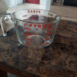Pyrex Xlarge Glass Measuring Cup