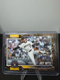 Joey Ortiz Camo Border Topps /25 Number Match