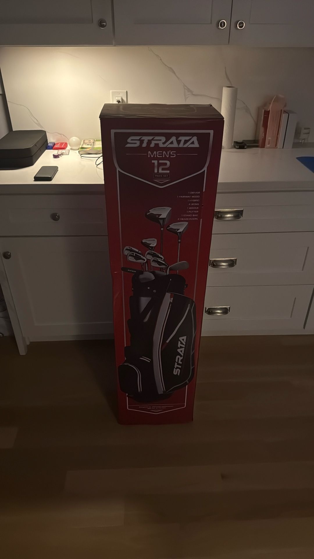 Callaway Men's Strata Complete Golf Set (12-Piece, Right Hand)Callaway Men's Strata Complete Golf Set (12-Piece, Right Hand)