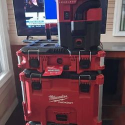 Milwaukee Packout Boxes And Vacuum 