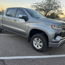 2024 Chevy Silverado  LT. 4x4 5.3LT
