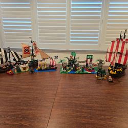 Lego Vintage Pirate/Islanders lot