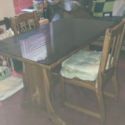 Kitchen Table And Chairs