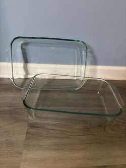 Pyrex Casserole Dishes