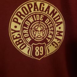 OBEY Tshirt
