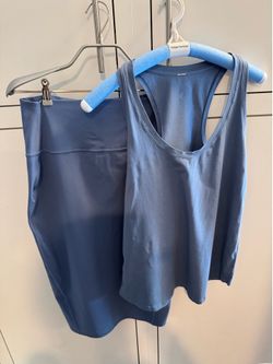 Lululemon tank & skirt set