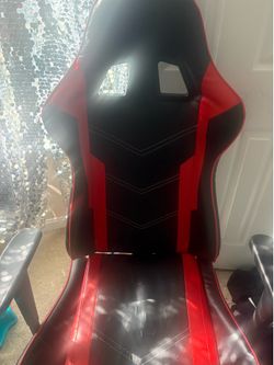 Gaming chair/desk chair