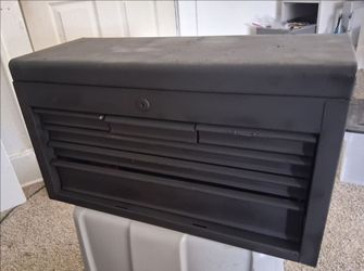 Tool chest