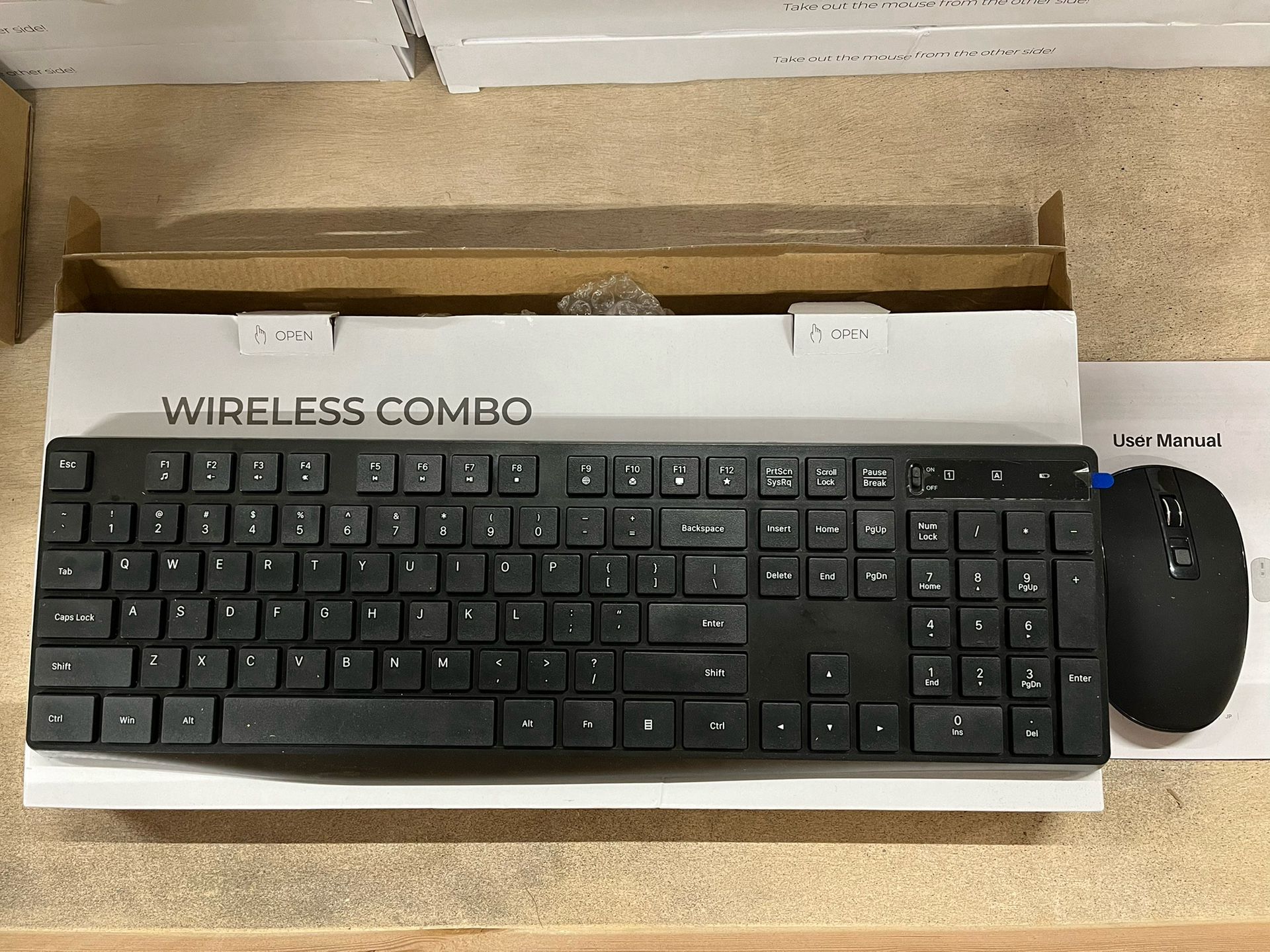 New Wireless Keyboard And Mouse combo