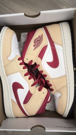 Jordan 1 Size 5.9