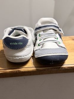 Stride Rite 5W Smartie Sneakers