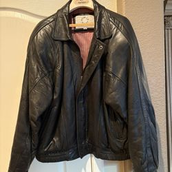 Men’s Leather Jacket