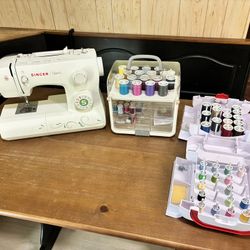 Singer Sewing Lot 