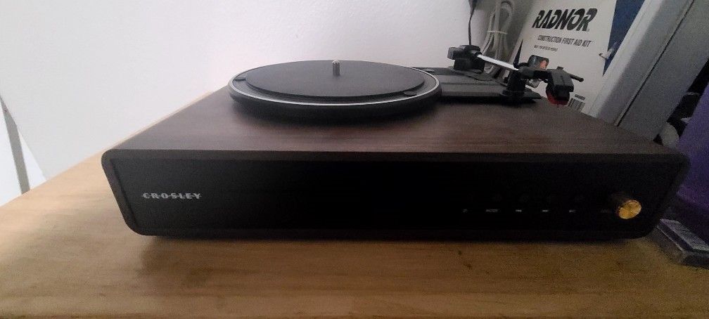 Crosley CR7019A-WA Alto 3-Speed Turntable Shelf System with Bluetooth, FM Radio, and Matching Stereo Speakers, Walnut