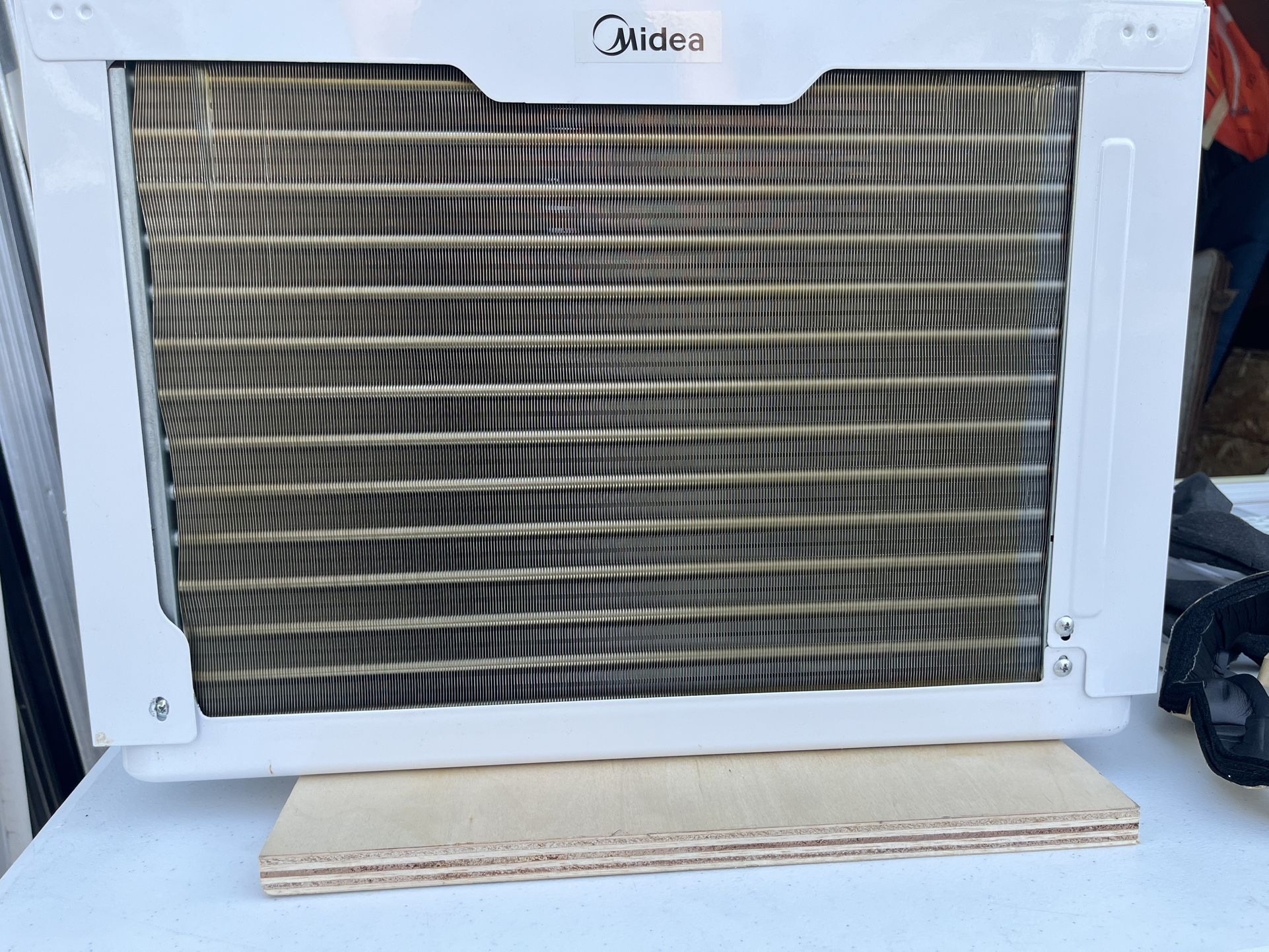 Air Conditioner