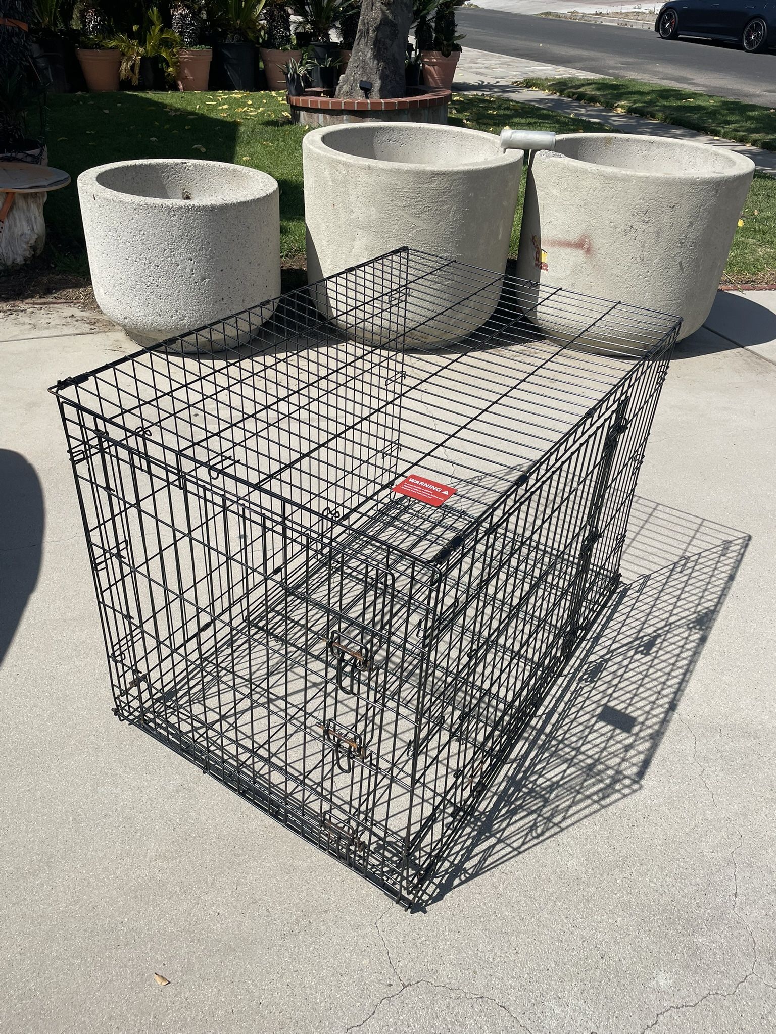 Dog Crate/kennel
