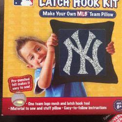 Make Your Own MLB Team Pillow Kit