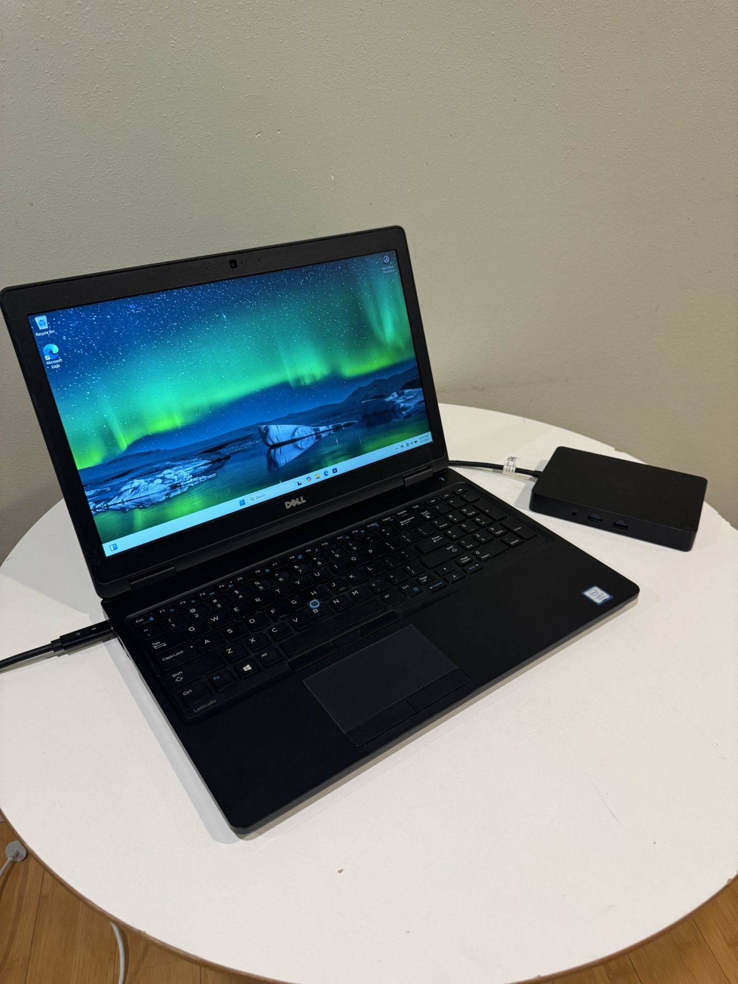 Dell i7 7820HQ/16gb DDR4/Nvidia 940MX Laptop Computer PC Windows 11