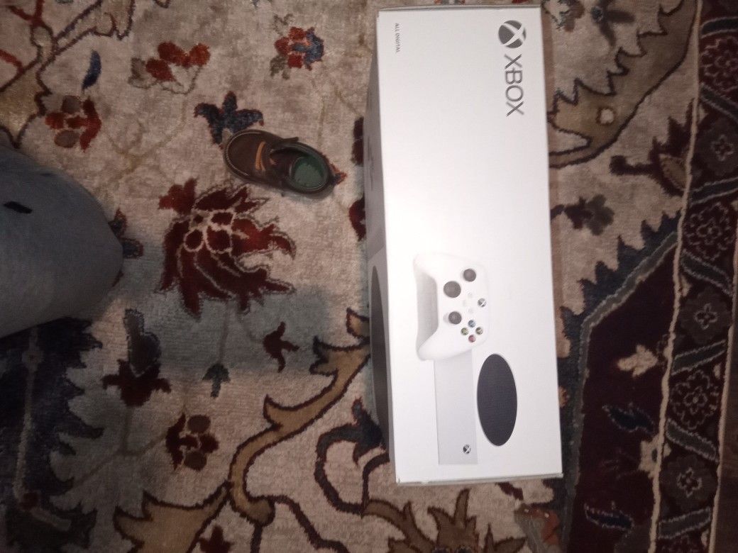 New Xbox Series S Video games & Consoles